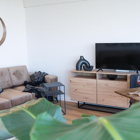 Helles Apartment Mit Tollem Blick Ueber Augsburg Exterior foto